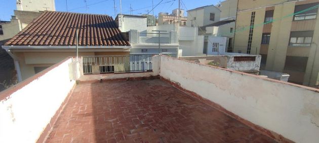 Foto 2 de Xalet en venda a calle De Mealla de 5 habitacions amb terrassa i balcó
