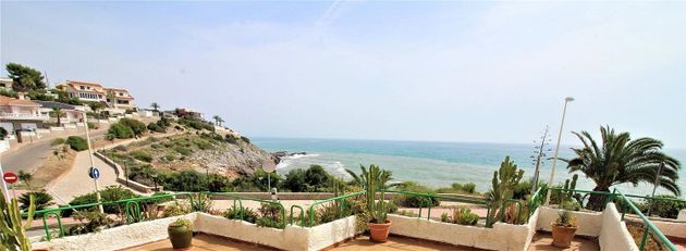 Foto 1 de Pis en venda a Zona Playa de la Concha de 3 habitacions amb terrassa i piscina