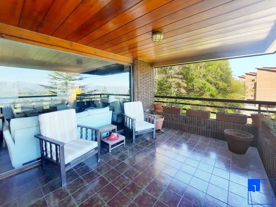 Foto 1 de Pis en venda a Igeldo de 4 habitacions amb terrassa i piscina