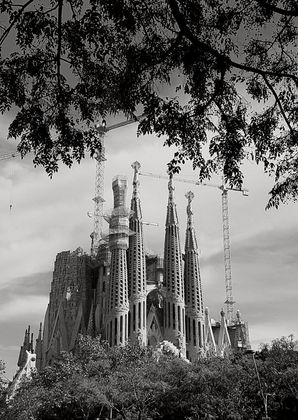 Foto 2 de Alquiler de local en La Sagrada Família con terraza y aire acondicionado