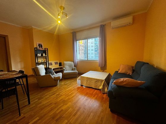 Foto 1 de Venta de piso en Sants de 3 habitaciones con aire acondicionado y calefacción