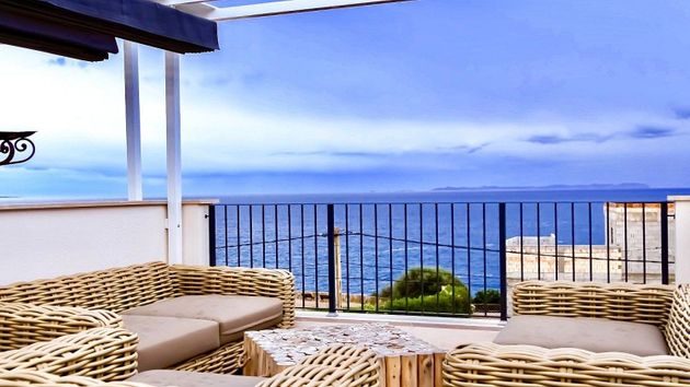 Foto 1 de Casa en venta en Cala Pi-Vallgornera de 3 habitaciones con terraza y piscina