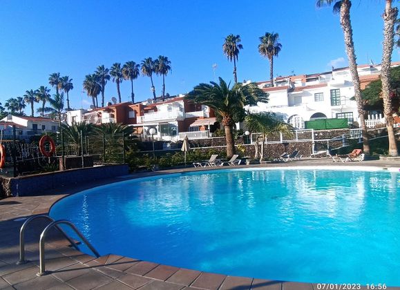 Foto 1 de Venta de casa en calle Doctor Agustín Millares Carlo de 2 habitaciones con terraza y piscina