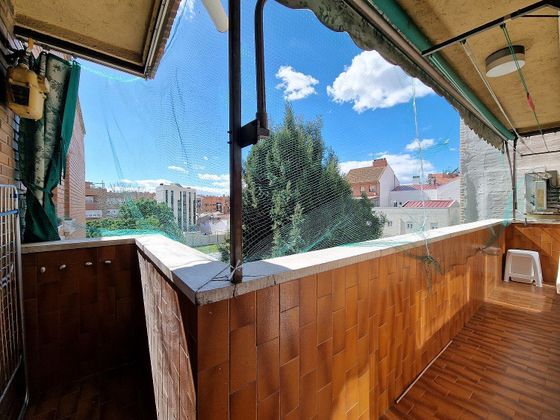 Foto 1 de Pis en venda a Opañel de 4 habitacions amb terrassa i garatge