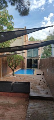 Foto 1 de Casa adossada en venda a Horta de 2 habitacions amb terrassa i piscina