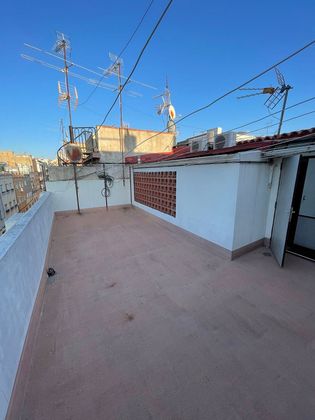 Foto 2 de Venta de piso en Sant Joan Despí de 2 habitaciones con terraza y aire acondicionado