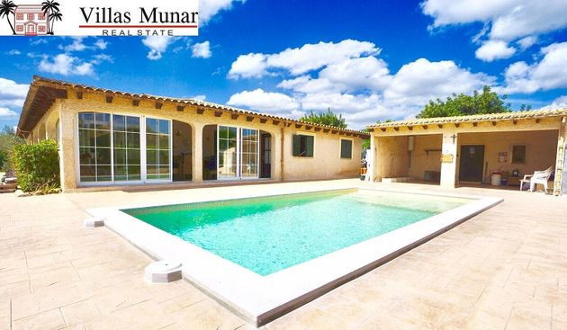 Foto 1 de Casa rural en venta en Lloseta de 6 habitaciones con terraza y piscina