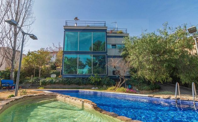 Foto 1 de Venta de chalet en Caldes de Montbui de 4 habitaciones con terraza y piscina