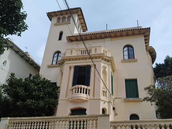 Foto 2 de Casa en venta en Vallcarca i els Penitents de 17 habitaciones con terraza y garaje