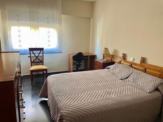 Foto 1 de Pis en venda a Antequeruela y Covachuelas de 4 habitacions amb garatge i aire acondicionat