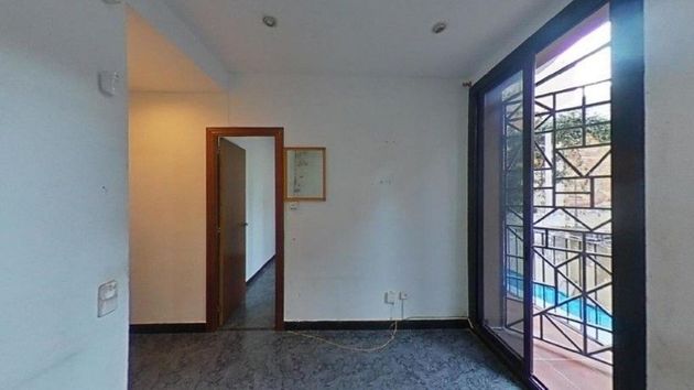 Foto 1 de Pis en venda a calle De Radas de 3 habitacions amb terrassa i balcó