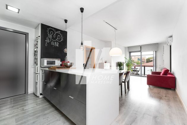 Foto 2 de Venta de piso en Singuerlín - Can Franquesa - Les Oliveres de 3 habitaciones con terraza y balcón