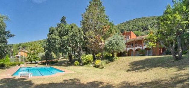 Foto 2 de Venta de chalet en Ametlla del Vallès, l´ de 7 habitaciones con terraza y piscina