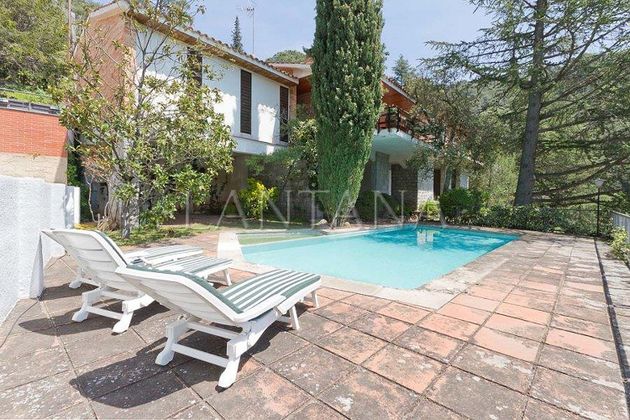 Foto 2 de Xalet en venda a Figaró-Montmany de 6 habitacions amb terrassa i piscina