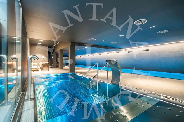 Foto 2 de Pis en venda a Sarrià de 2 habitacions amb terrassa i piscina