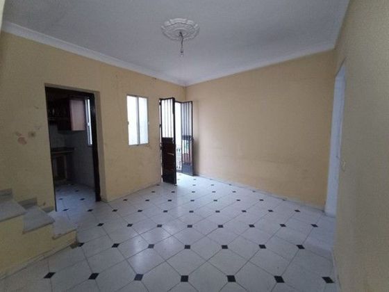 Foto 2 de Venta de piso en Villaverde del Río de 2 habitaciones y 115 m²