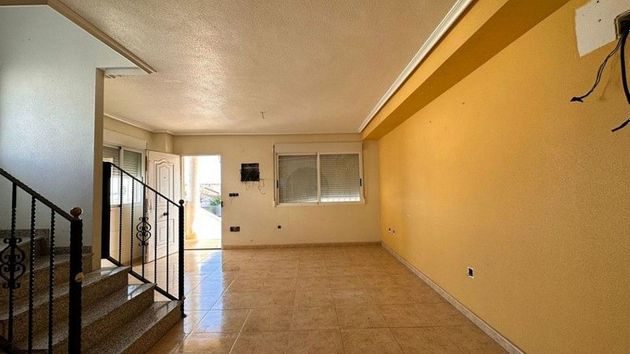 Foto 2 de Casa en venda a Formentera del Segura de 3 habitacions amb terrassa i garatge