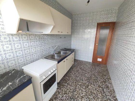 Foto 2 de Pis en venda a Sénia, la de 3 habitacions amb terrassa i garatge
