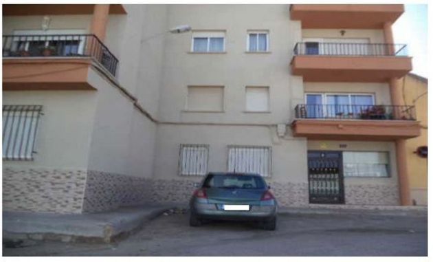 Foto 1 de Pis en venda a Pedro Muñoz de 3 habitacions amb terrassa