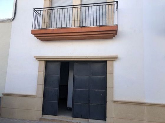 Foto 1 de Casa en venda a Cazalilla de 3 habitacions amb terrassa
