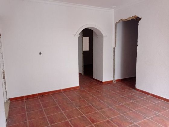 Foto 2 de Venta de piso en Villamartín de 3 habitaciones y 105 m²