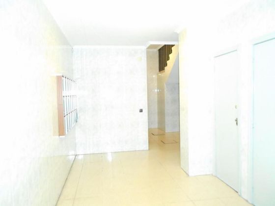 Foto 1 de Piso en venta en Riaño - Los Barros de 3 habitaciones con ascensor