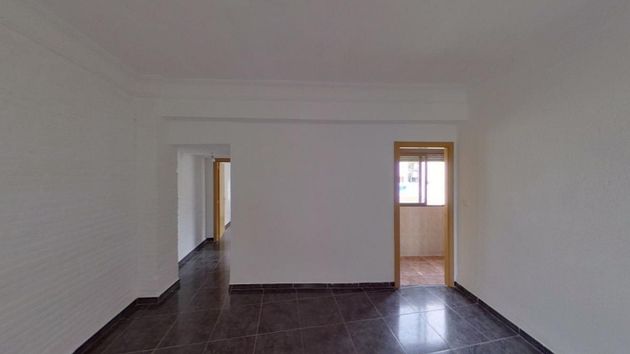 Foto 2 de Piso en venta en Centro - Casco antiguo de 3 habitaciones y 65 m²