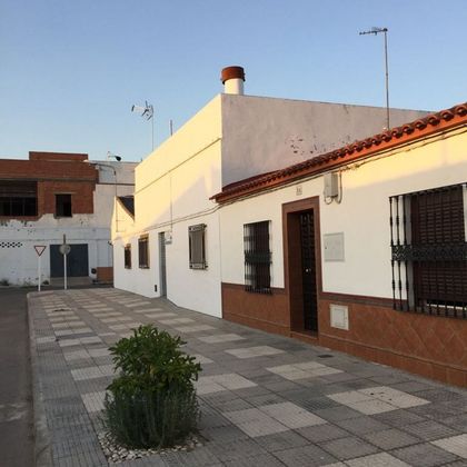 Foto 1 de Casa en venda a Palacios y Villafranca (Los) de 2 habitacions i 118 m²