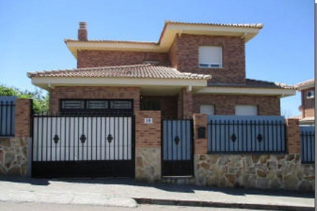 Foto 1 de Casa en venda a Méntrida de 3 habitacions amb terrassa i garatge