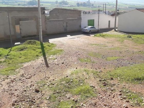 Foto 2 de Venta de terreno en Peñarroya-Pueblonuevo de 250 m²