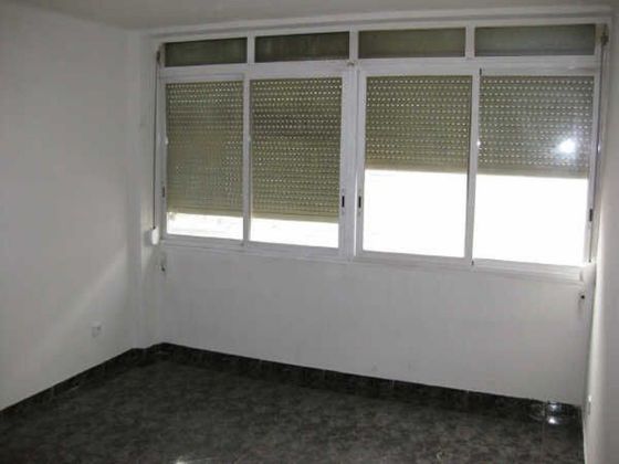 Foto 2 de Pis en venda a Montcada Centre - La Ribera de 3 habitacions i 66 m²