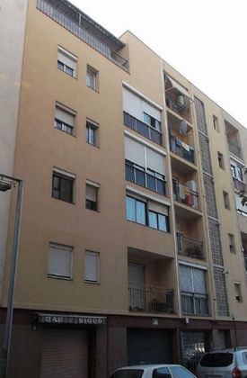 Foto 1 de Pis en venda a Montcada Centre - La Ribera de 3 habitacions i 64 m²