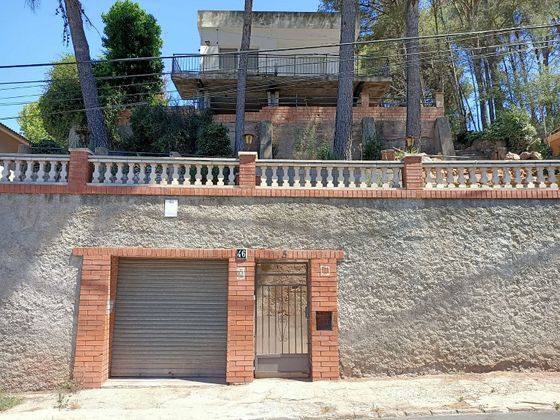 Foto 1 de Piso en venta en Vallirana de 4 habitaciones con terraza y garaje