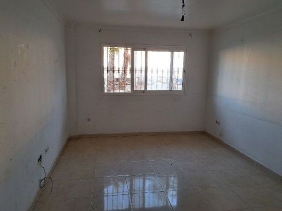 Foto 2 de Venta de piso en La Gangosa de 2 habitaciones y 67 m²