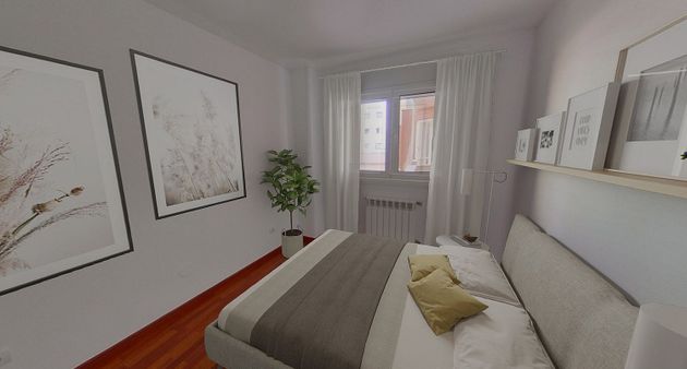 Foto 2 de Piso en venta en Alisal - Cazoña - San Román de 2 habitaciones con garaje y ascensor