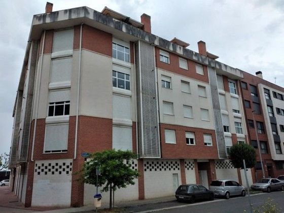 Foto 2 de Pis en venda a Alisal - Cazoña - San Román de 1 habitació amb garatge i ascensor