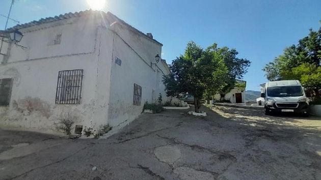 Foto 2 de Venta de casa en Puerta de Segura (La) de 3 habitaciones y 86 m²