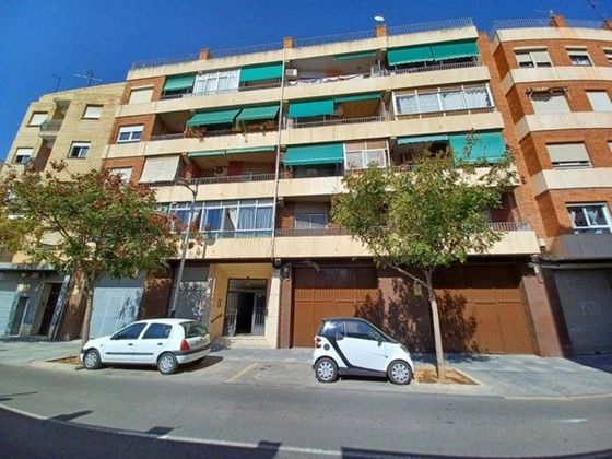 Foto 1 de Pis en venda a Zona Calle Valencia de 3 habitacions amb balcó i aire acondicionat