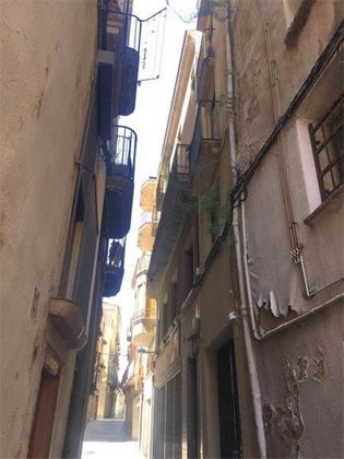 Foto 2 de Pis en venda a Valls de 3 habitacions amb balcó