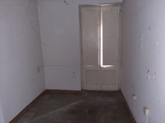 Foto 2 de Venta de piso en Pobla de Claramunt, la de 2 habitaciones con garaje