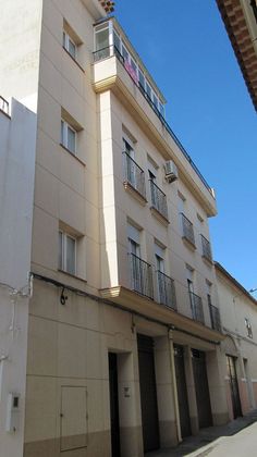 Foto 1 de Venta de piso en Villarrobledo de 2 habitaciones con terraza y garaje