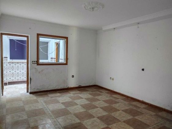 Foto 2 de Pis en venda a El Juncal - Vallealto de 3 habitacions i 101 m²