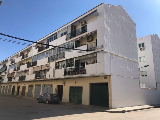 Foto 1 de Piso en venta en Manzanares de 2 habitaciones con balcón