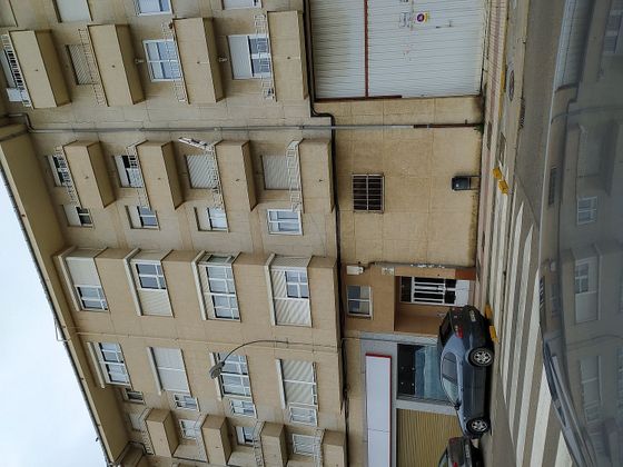 Foto 1 de Piso en venta en Benavente de 3 habitaciones con terraza y garaje
