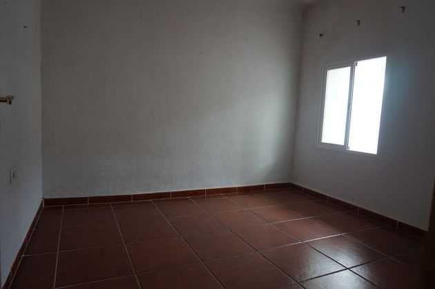 Foto 2 de Venta de casa en Fernán-Núñez de 3 habitaciones con piscina