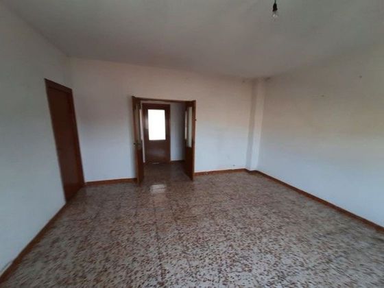 Foto 2 de Venta de piso en Mora de 3 habitaciones con terraza
