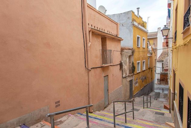 Foto 1 de Casa en venda a Centro - El Castillo de 2 habitacions amb terrassa
