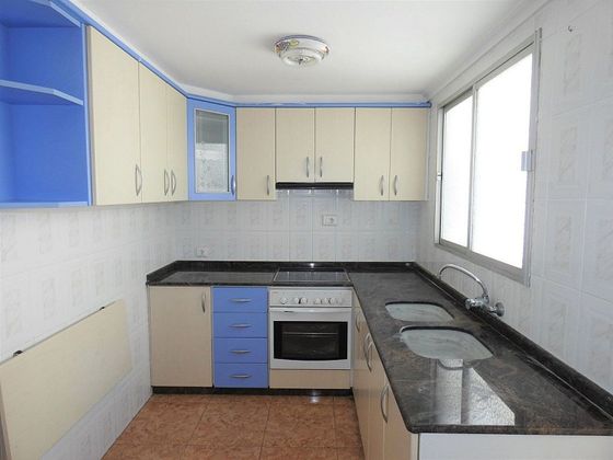 Foto 2 de Venta de piso en Segorbe de 4 habitaciones con terraza y garaje
