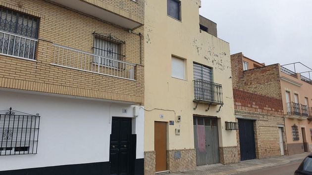 Foto 1 de Casa en venta en Morón de la Frontera de 3 habitaciones con garaje