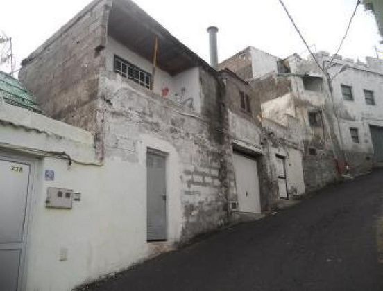 Foto 1 de Casa en venda a La Vega-El Amparo-Cueva del Viento de 3 habitacions i 100 m²